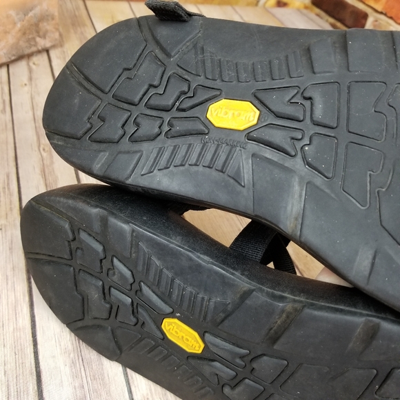Chaco sandals black 11 main image 9